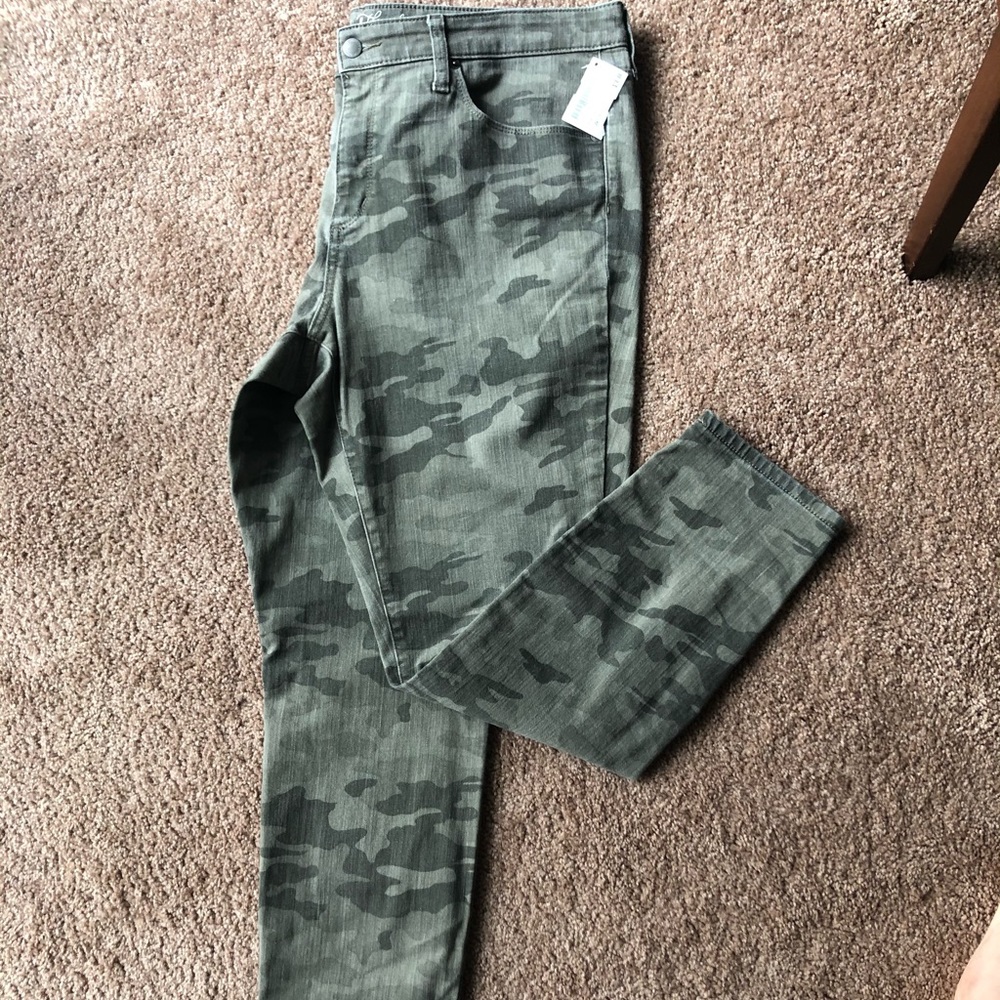 Universal Thread Skinny Jeans